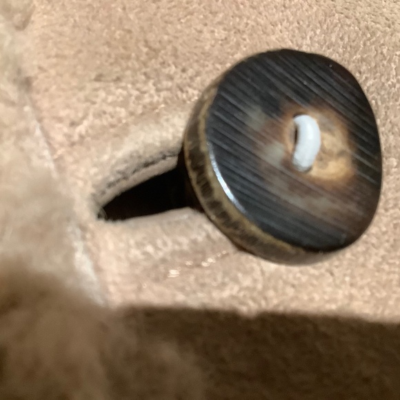 REAL SHEEPSKIN Coat UNISEX GIRLS /BOYS GIRLS  5-6 Y ,UK  made,switch buttons - Picture 9 of 15